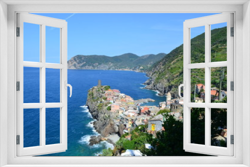Fototapeta Naklejka Na Ścianę Okno 3D - Coastside town in Italy