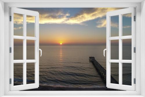 Fototapeta Naklejka Na Ścianę Okno 3D - Morning Sunrise over the Beach