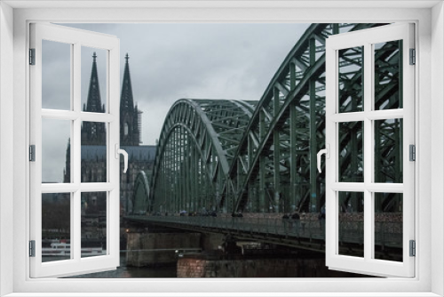 Fototapeta Naklejka Na Ścianę Okno 3D - Cologne Bridge