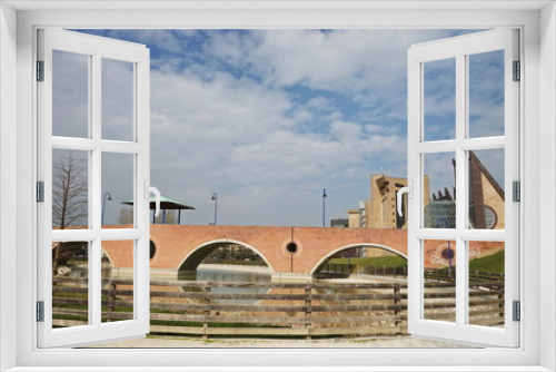 Fototapeta Naklejka Na Ścianę Okno 3D - Bridge in San Donato Park, Florence, Italy