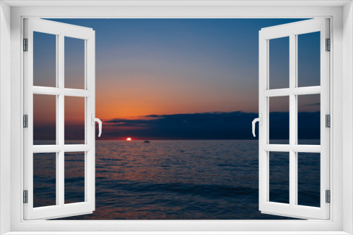 Fototapeta Naklejka Na Ścianę Okno 3D - Beautiful sunset over the Black Sea. Concept relax