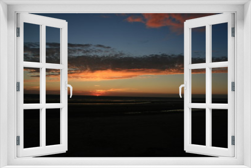 Fototapeta Naklejka Na Ścianę Okno 3D - soleil couchant sur la Manche