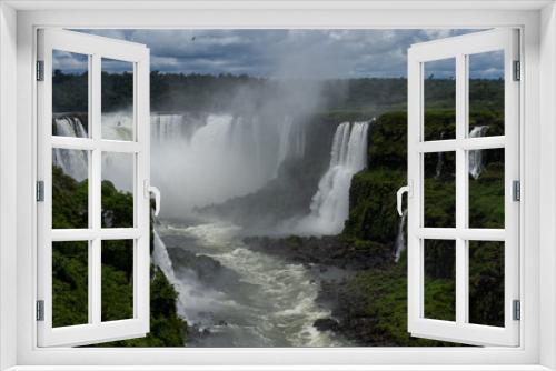 Fototapeta Naklejka Na Ścianę Okno 3D - Iguazu Falls in Brazil