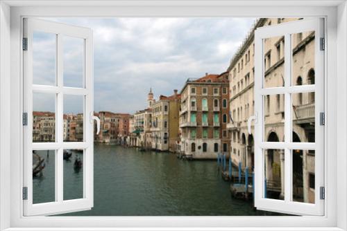 Fototapeta Naklejka Na Ścianę Okno 3D - Venice - Exquisite antique buildings along Canal Grande