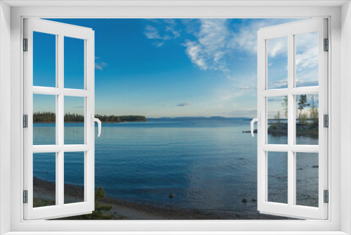 Fototapeta Naklejka Na Ścianę Okno 3D - Panorama of low tide in the Kandalaksha Bay