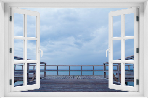 Fototapeta Naklejka Na Ścianę Okno 3D - Kładka nad morzem