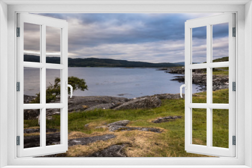 Fototapeta Naklejka Na Ścianę Okno 3D - typical landscapeof the Isle of Mull, Inner Hebride