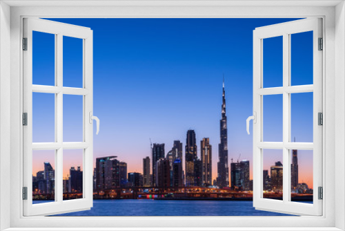 Fototapeta Naklejka Na Ścianę Okno 3D - Dubai cityscape at Magic Hour