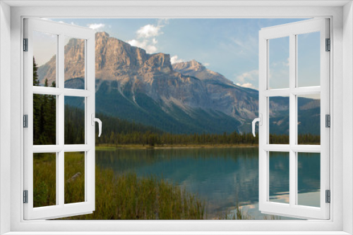 Fototapeta Naklejka Na Ścianę Okno 3D - Emerald Lake, British Columbia, Canada