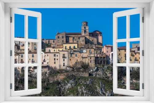 Fototapeta Naklejka Na Ścianę Okno 3D - Hilltop Village in the Mountains of Southern Italy