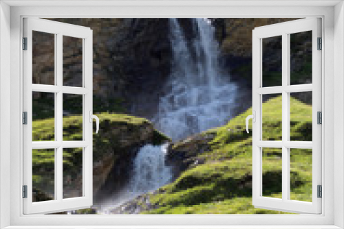 Fototapeta Naklejka Na Ścianę Okno 3D - Waterfall in the Alps Austria