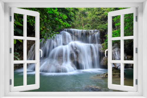 Fototapeta Naklejka Na Ścianę Okno 3D - Huai Mae Khamin Waterfall tier 3, Khuean Srinagarindra National Park, Kanchanaburi, Thailand