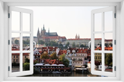 Fototapeta Naklejka Na Ścianę Okno 3D - カレル橋から眺めるプラハ城