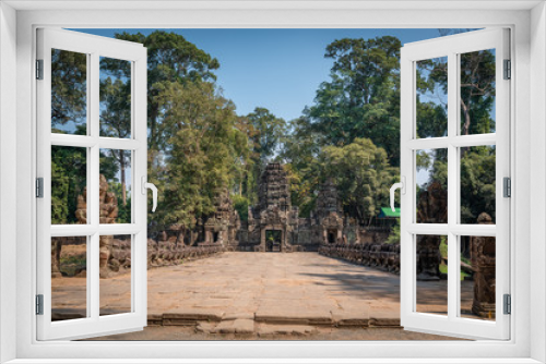 Fototapeta Naklejka Na Ścianę Okno 3D - Palaces and temples of ancient Angkor