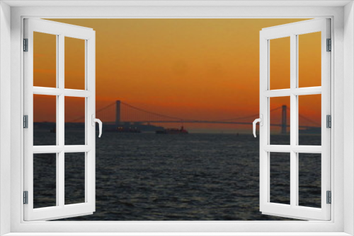 Fototapeta Naklejka Na Ścianę Okno 3D - verrazano bridge at sunset