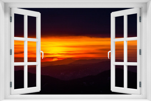 Fototapeta Naklejka Na Ścianę Okno 3D - Beautiful sunset over mountains layers in Umbria (Italy)