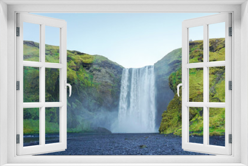Fototapeta Naklejka Na Ścianę Okno 3D - Skogafoss Waterfall, the beautiful Waterfalls of South-Iceland.
