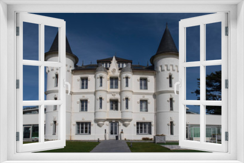 Fototapeta Naklejka Na Ścianę Okno 3D - White castle of gothic style built in 1868 in Pornichet