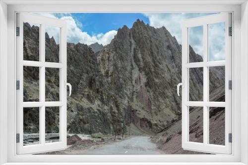 Fototapeta Naklejka Na Ścianę Okno 3D - Mountainscape of Ladakh, North of India
