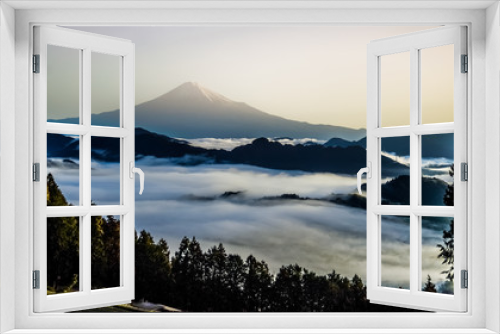 Fototapeta Naklejka Na Ścianę Okno 3D - 冬の富士山、日本の絶景、霊峰富士、清水吉原と雲海