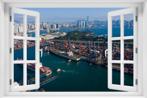 Fototapeta Naklejka Na Ścianę Okno 3D - Top view of Kwai Tsing Container Terminals