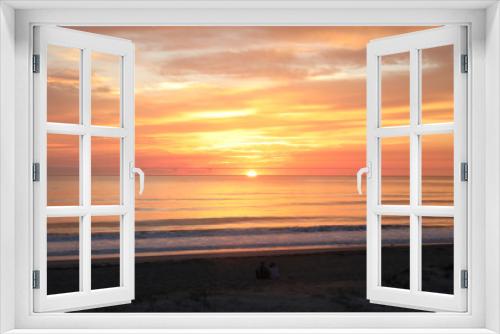 Fototapeta Naklejka Na Ścianę Okno 3D - Golden Sunrise