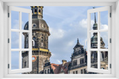 Fototapeta Naklejka Na Ścianę Okno 3D - Dresden Castle or Royal Palace 