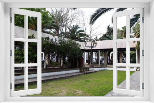 Fototapeta Naklejka Na Ścianę Okno 3D - Jardín