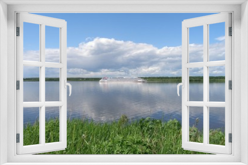 Fototapeta Naklejka Na Ścianę Okno 3D - Cruise ship is sailing on the river Volga, Yaroslavl region, Russia