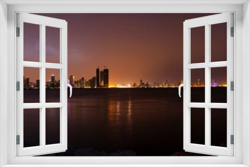 Fototapeta Naklejka Na Ścianę Okno 3D - Bahrain skyline looking across to Juffair and the Diplomatic Area, Manama
