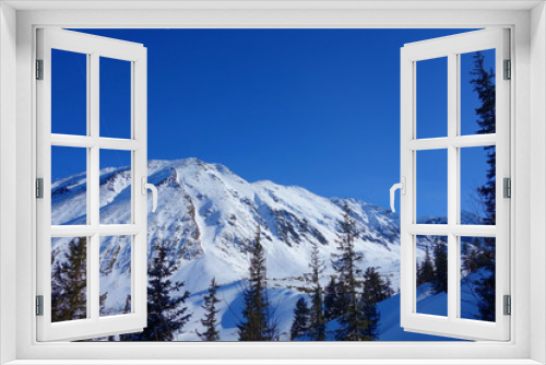 Fototapeta Naklejka Na Ścianę Okno 3D - Panoramic view of Tatry mountains on a hiking trail from Morskie oko to Murowaniec, Zakopane, Tatry national park, Poland