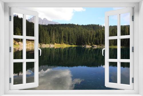 Fototapeta Naklejka Na Ścianę Okno 3D - Nuvola e lago