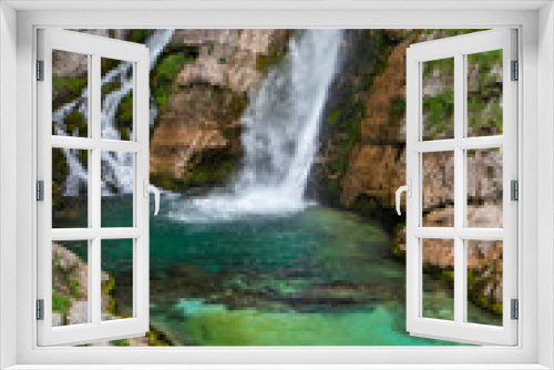 Fototapeta Naklejka Na Ścianę Okno 3D - Famous Savica waterfall in Julian Alps, Slovenia