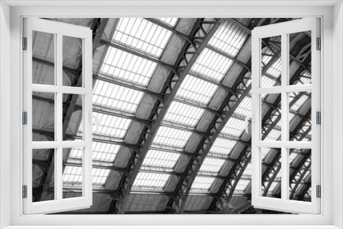 Fototapeta Naklejka Na Ścianę Okno 3D - glass roof, windows, of train station Gare de Lille Flanders in Lille, France 