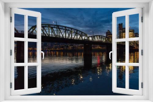 Fototapeta Naklejka Na Ścianę Okno 3D - Portland downtown and columbia river