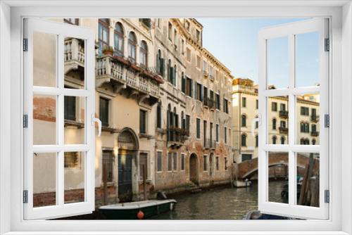 Fototapeta Naklejka Na Ścianę Okno 3D - Canal in Venice, Italy