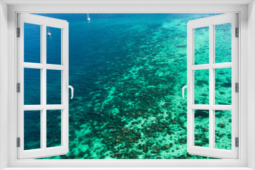 Fototapeta Naklejka Na Ścianę Okno 3D - Tropical emerald sea with coral reef in andaman island