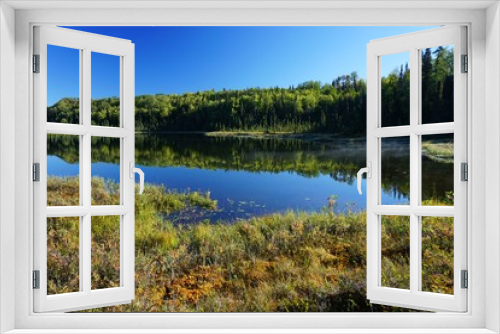 Fototapeta Naklejka Na Ścianę Okno 3D - Beautiful wild landscape in  Alaska reflecting in calm lake