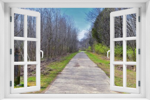Fototapeta Naklejka Na Ścianę Okno 3D - Views of Nature and Pathways along the Shelby Bottoms Greenway and Natural Area Cumberland River frontage trails, bottomland hardwood forests, open fields, wetlands, and streams, Nashville, Tennessee.