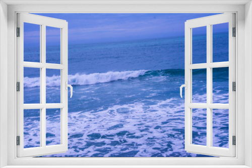 Fototapeta Naklejka Na Ścianę Okno 3D - Pria, sol, mar e surf