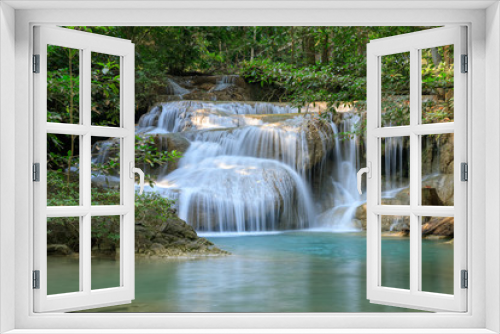 Fototapeta Naklejka Na Ścianę Okno 3D - Erawan Waterfall tier 1, in National Park at Kanchanaburi, Thailand