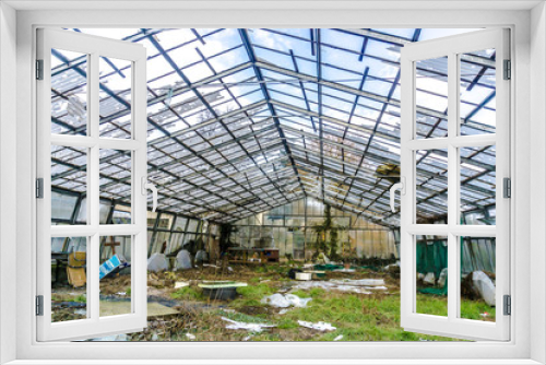 Fototapeta Naklejka Na Ścianę Okno 3D - Demolished Greenhouse