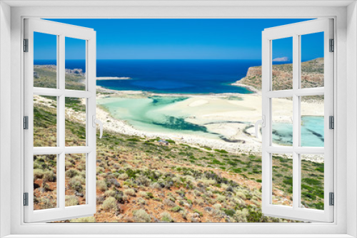 Fototapeta Naklejka Na Ścianę Okno 3D - Gramvousa Castle and Laguna Balos, Crete. Beautiful beach with clear blue water. View of the island from the opposite shore.
