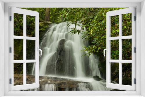 Fototapeta Naklejka Na Ścianę Okno 3D - Laurel Falls in Great Smoky Mountains National Park in Tennessee, United States