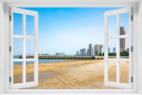 Fototapeta Naklejka Na Ścianę Okno 3D - City views of Golden Sands Bay, Zhanjiang City