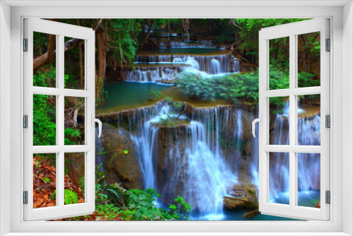 Fototapeta Naklejka Na Ścianę Okno 3D - Waterfall-Huaymaekamin Thailand