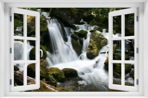 Fototapeta Naklejka Na Ścianę Okno 3D - gentle waterfall