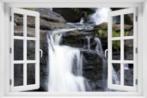 Fototapeta Naklejka Na Ścianę Okno 3D - Vertical Waterfall
