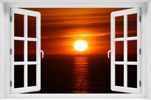 Fototapeta Naklejka Na Ścianę Okno 3D - Sunset on the Baltic Sea
