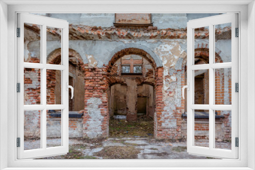 Fototapeta Naklejka Na Ścianę Okno 3D - Close-up of an abandoned Alanciu manor ruins. Lithuania.